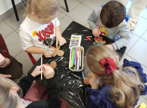 Warsztaty świąteczne w bibliotece gr5